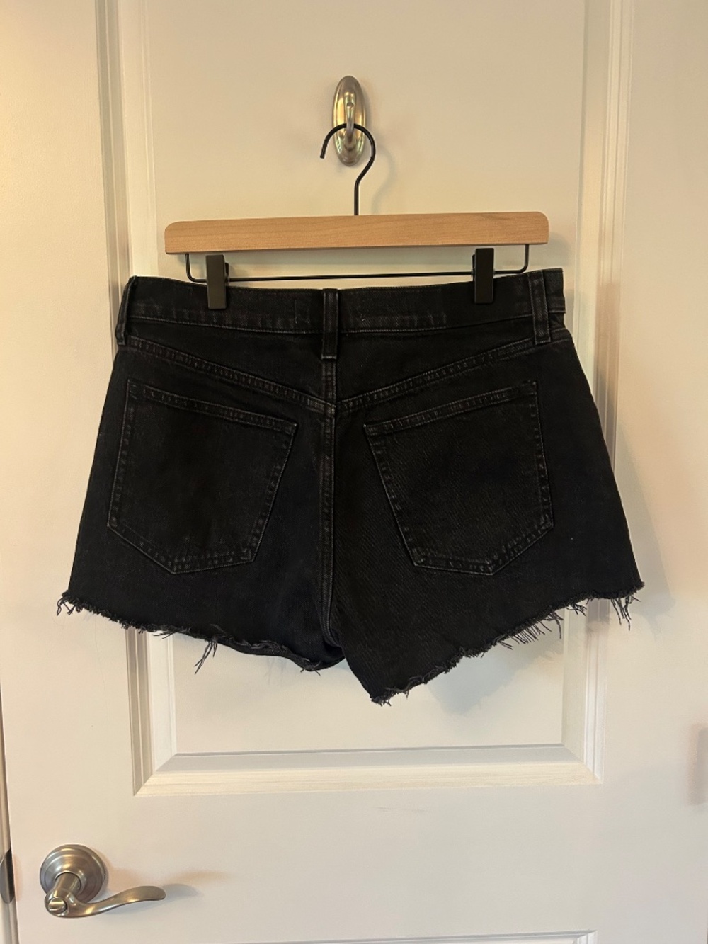 Abercrombie High Rise Mom Short - Picture 3 of 5